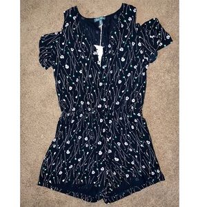 NWT fleur bleve romper
